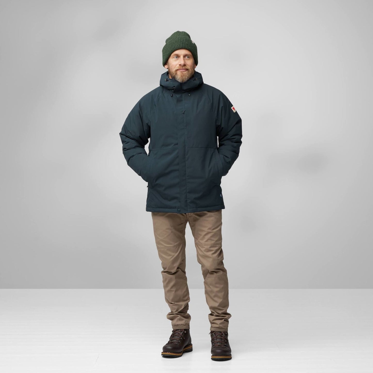 HC HYDRATIC PADDED TRAIL JKT M - US 7738