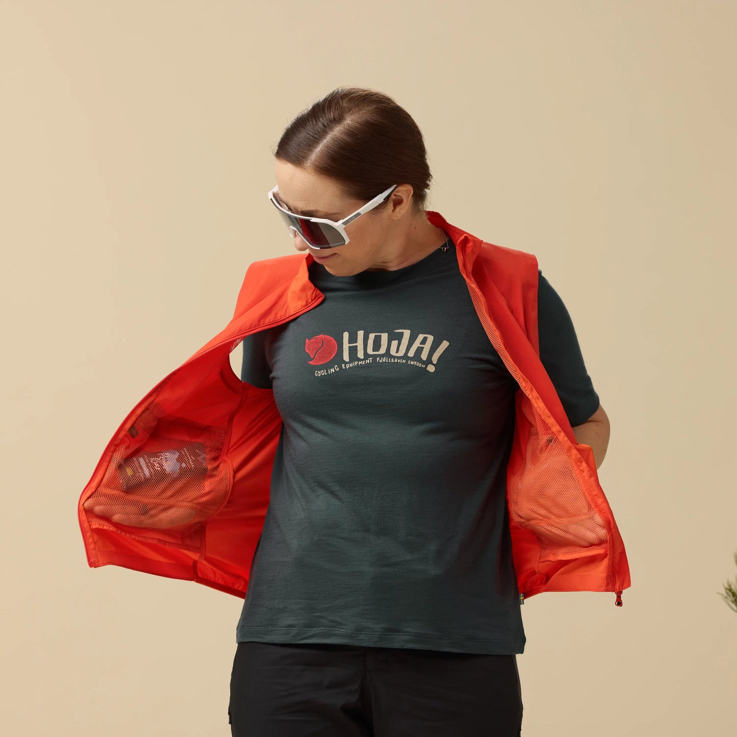 HOJA ADVENTURE VEST W - US 1985