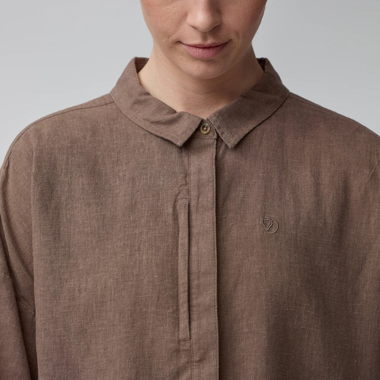 ÖVIK HEMP CAMP SHIRT SS W - US 9676